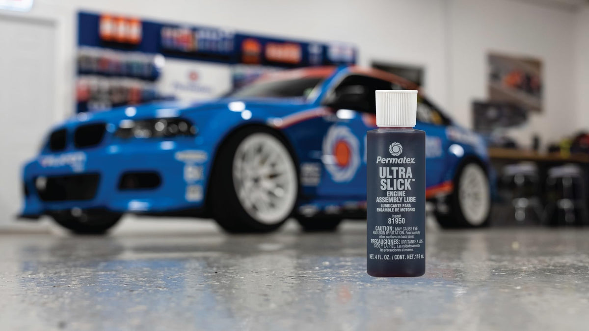 Permatex 81950 Ultra Slick Red Engine Assembly Lube, Essential for New Or Engine re-Builds, Formulation 1 x 118ml